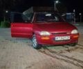 Красный Мазда 121, объемом двигателя 1.3 л и пробегом 300 тыс. км за 1200 $, фото 1 на Automoto.ua