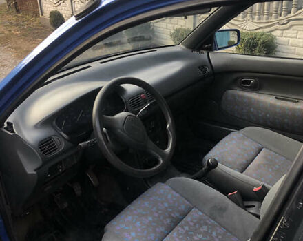 Мазда 121, об'ємом двигуна 1.3 л та пробігом 173 тис. км за 1100 $, фото 2 на Automoto.ua