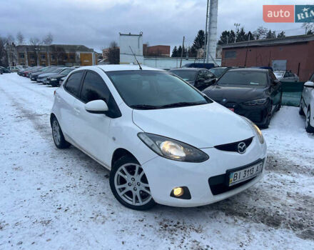 Білий Мазда 2, об'ємом двигуна 1.5 л та пробігом 170 тис. км за 5800 $, фото 1 на Automoto.ua