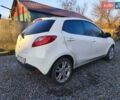 Білий Мазда 2, об'ємом двигуна 1.5 л та пробігом 165 тис. км за 5550 $, фото 3 на Automoto.ua