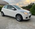 Белый Мазда 2, объемом двигателя 1.5 л и пробегом 250 тыс. км за 5150 $, фото 1 на Automoto.ua