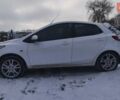 Білий Мазда 2, об'ємом двигуна 1.5 л та пробігом 170 тис. км за 5500 $, фото 2 на Automoto.ua