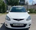 Белый Мазда 2, объемом двигателя 1.5 л и пробегом 235 тыс. км за 4700 $, фото 1 на Automoto.ua