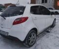 Білий Мазда 2, об'ємом двигуна 1.5 л та пробігом 170 тис. км за 5500 $, фото 4 на Automoto.ua