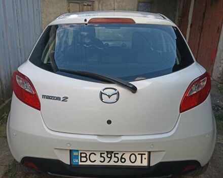 Белый Мазда 2, объемом двигателя 1.5 л и пробегом 111 тыс. км за 7500 $, фото 5 на Automoto.ua