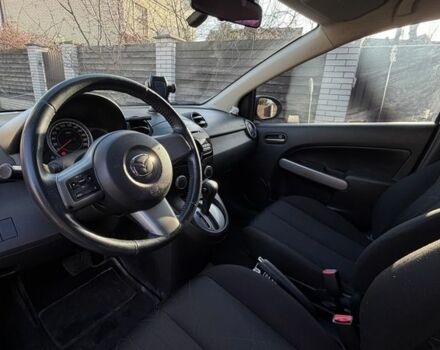 Белый Мазда 2, объемом двигателя 1.5 л и пробегом 164 тыс. км за 6400 $, фото 17 на Automoto.ua