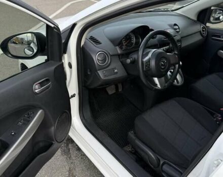 Білий Мазда 2, об'ємом двигуна 1.5 л та пробігом 135 тис. км за 7654 $, фото 11 на Automoto.ua
