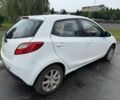 Білий Мазда 2, об'ємом двигуна 1.5 л та пробігом 106 тис. км за 3900 $, фото 5 на Automoto.ua