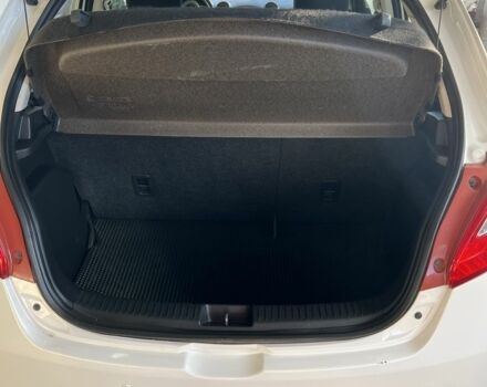 Білий Мазда 2, об'ємом двигуна 1.5 л та пробігом 139 тис. км за 5900 $, фото 14 на Automoto.ua