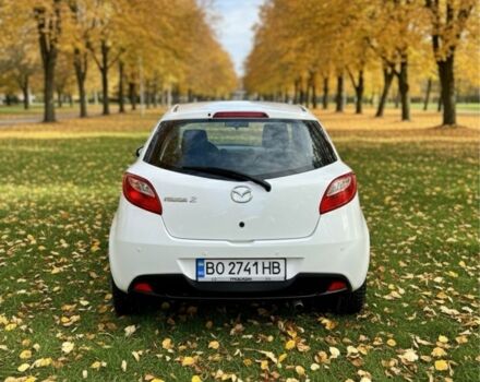 Білий Мазда 2, об'ємом двигуна 1.5 л та пробігом 139 тис. км за 5900 $, фото 3 на Automoto.ua