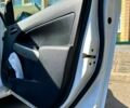 Белый Мазда 2, объемом двигателя 1.3 л и пробегом 270 тыс. км за 5000 $, фото 3 на Automoto.ua