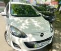 Белый Мазда 2, объемом двигателя 1.5 л и пробегом 73 тыс. км за 7500 $, фото 3 на Automoto.ua