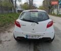 Белый Мазда 2, объемом двигателя 1.5 л и пробегом 194 тыс. км за 8700 $, фото 8 на Automoto.ua