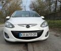 Белый Мазда 2, объемом двигателя 1.5 л и пробегом 194 тыс. км за 8700 $, фото 6 на Automoto.ua