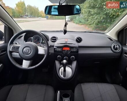 Білий Мазда 2, об'ємом двигуна 1.5 л та пробігом 151 тис. км за 8700 $, фото 14 на Automoto.ua