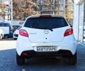 Білий Мазда 2, об'ємом двигуна 1.5 л та пробігом 106 тис. км за 8499 $, фото 7 на Automoto.ua