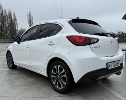 Белый Мазда 2, объемом двигателя 1.5 л и пробегом 75 тыс. км за 273 $, фото 5 на Automoto.ua