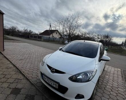 Білий Мазда 2, об'ємом двигуна 1.4 л та пробігом 230 тис. км за 4100 $, фото 1 на Automoto.ua