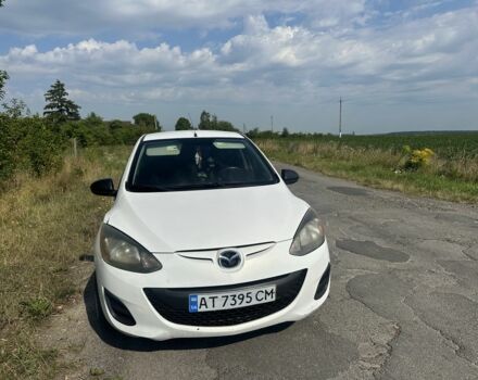Белый Мазда 2, объемом двигателя 1.5 л и пробегом 160 тыс. км за 4976 $, фото 1 на Automoto.ua