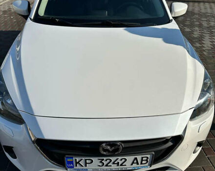 Белый Мазда 2, объемом двигателя 1.5 л и пробегом 46 тыс. км за 10500 $, фото 1 на Automoto.ua