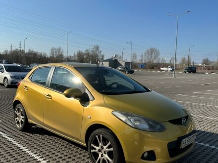 Бежевий Мазда 2, об'ємом двигуна 1.5 л та пробігом 156 тис. км за 6700 $, фото 1 на Automoto.ua