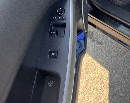 Черный Мазда 2, объемом двигателя 1.3 л и пробегом 250 тыс. км за 4200 $, фото 11 на Automoto.ua