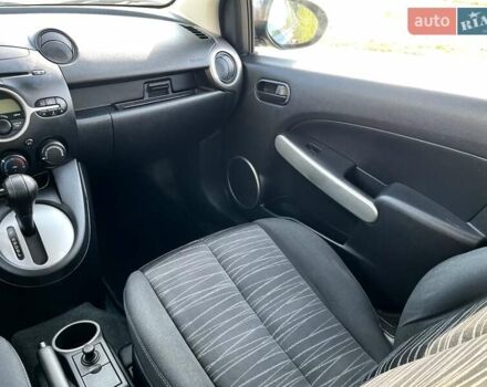 Чорний Мазда 2, об'ємом двигуна 1.5 л та пробігом 231 тис. км за 7250 $, фото 28 на Automoto.ua