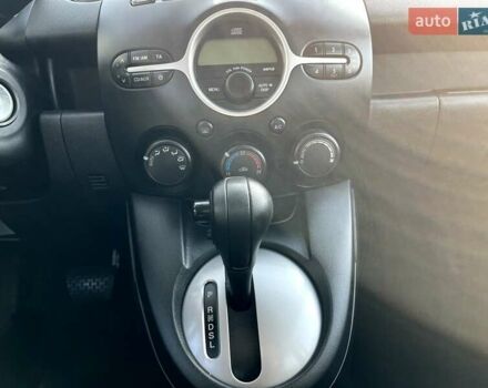 Чорний Мазда 2, об'ємом двигуна 1.5 л та пробігом 231 тис. км за 7250 $, фото 30 на Automoto.ua