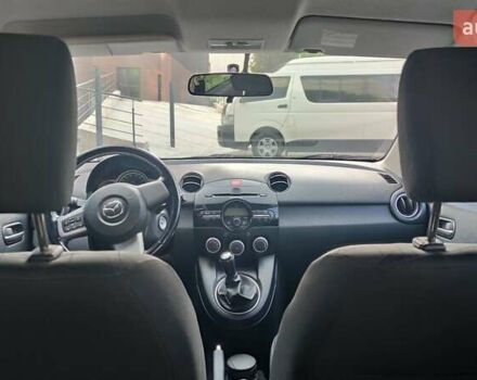 Чорний Мазда 2, об'ємом двигуна 1.3 л та пробігом 178 тис. км за 6000 $, фото 19 на Automoto.ua