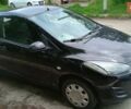 Черный Мазда 2, объемом двигателя 1.3 л и пробегом 117 тыс. км за 5500 $, фото 2 на Automoto.ua