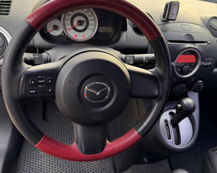 Червоний Мазда 2, об'ємом двигуна 1.5 л та пробігом 138 тис. км за 6800 $, фото 25 на Automoto.ua