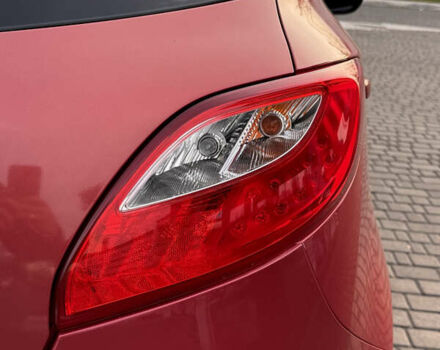 Червоний Мазда 2, об'ємом двигуна 1.5 л та пробігом 138 тис. км за 6800 $, фото 31 на Automoto.ua