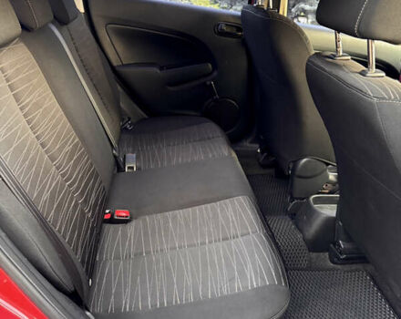 Червоний Мазда 2, об'ємом двигуна 1.5 л та пробігом 138 тис. км за 6800 $, фото 33 на Automoto.ua