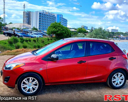 Красный Мазда 2, объемом двигателя 1.5 л и пробегом 52 тыс. км за 7900 $, фото 3 на Automoto.ua