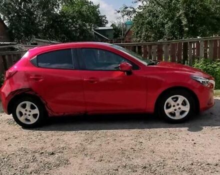 Красный Мазда 2, объемом двигателя 1.5 л и пробегом 53 тыс. км за 9500 $, фото 2 на Automoto.ua