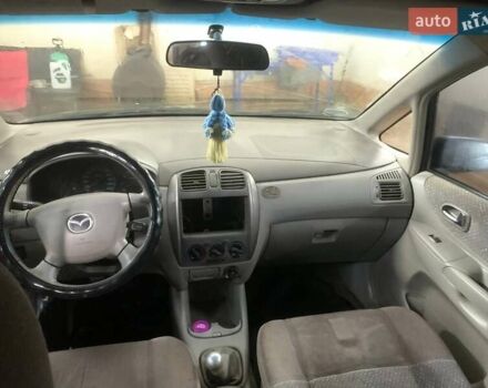 Мазда 2, объемом двигателя 2 л и пробегом 300 тыс. км за 900 $, фото 6 на Automoto.ua