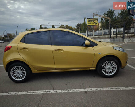 Жовтий Мазда 2, об'ємом двигуна 1.5 л та пробігом 103 тис. км за 6200 $, фото 11 на Automoto.ua