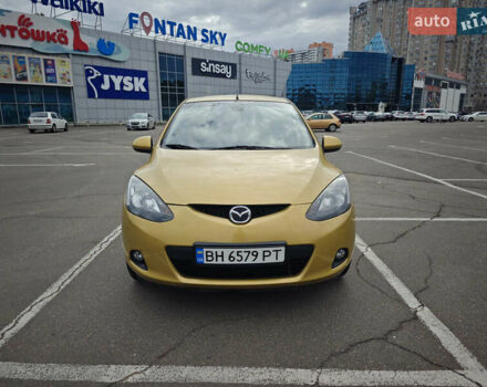 Жовтий Мазда 2, об'ємом двигуна 1.5 л та пробігом 103 тис. км за 6200 $, фото 10 на Automoto.ua