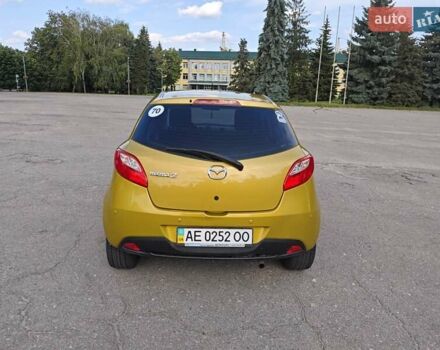 Жовтий Мазда 2, об'ємом двигуна 1.5 л та пробігом 74 тис. км за 5600 $, фото 5 на Automoto.ua