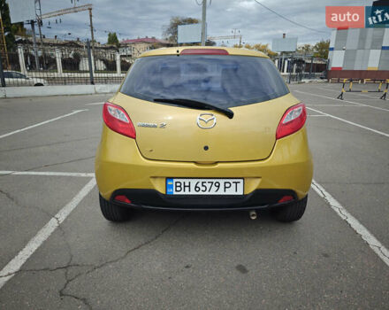 Жовтий Мазда 2, об'ємом двигуна 1.5 л та пробігом 103 тис. км за 6200 $, фото 12 на Automoto.ua