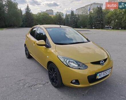 Жовтий Мазда 2, об'ємом двигуна 1.5 л та пробігом 74 тис. км за 5600 $, фото 1 на Automoto.ua