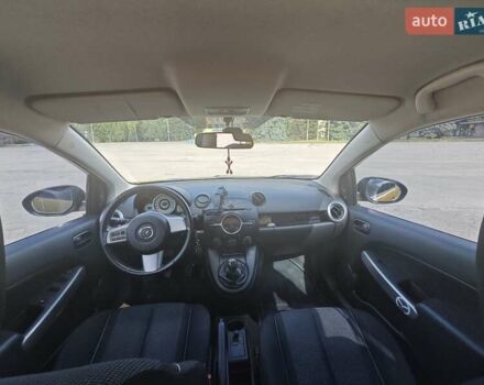 Жовтий Мазда 2, об'ємом двигуна 1.5 л та пробігом 74 тис. км за 5600 $, фото 15 на Automoto.ua