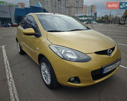 Жовтий Мазда 2, об'ємом двигуна 1.5 л та пробігом 103 тис. км за 6200 $, фото 1 на Automoto.ua