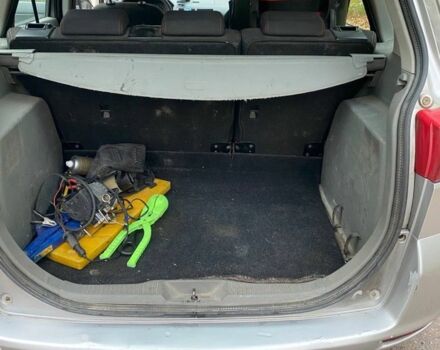 Серый Мазда 2, объемом двигателя 1.4 л и пробегом 248 тыс. км за 3100 $, фото 10 на Automoto.ua