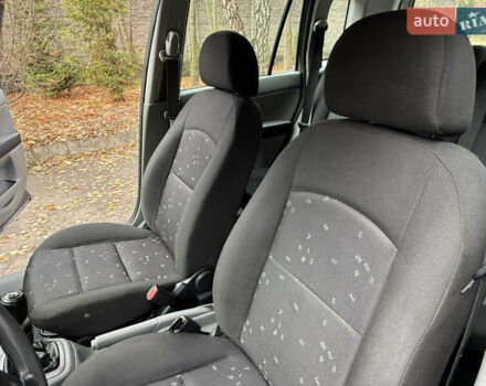 Серый Мазда 2, объемом двигателя 1.4 л и пробегом 247 тыс. км за 3350 $, фото 17 на Automoto.ua