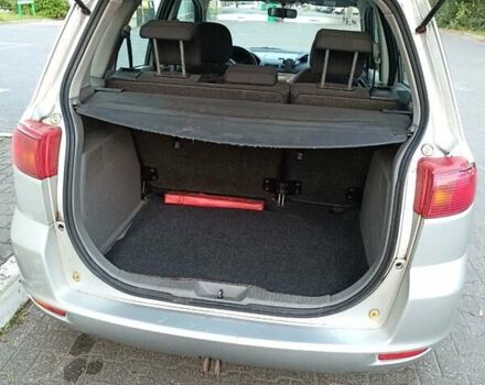 Сірий Мазда 2, об'ємом двигуна 1.2 л та пробігом 267 тис. км за 2500 $, фото 1 на Automoto.ua