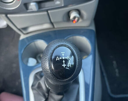 Сірий Мазда 2, об'ємом двигуна 1.39 л та пробігом 106 тис. км за 4600 $, фото 18 на Automoto.ua