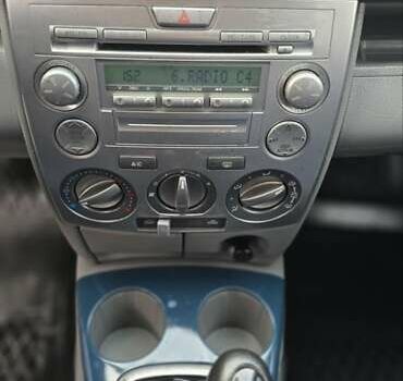 Сірий Мазда 2, об'ємом двигуна 1.4 л та пробігом 226 тис. км за 3950 $, фото 28 на Automoto.ua