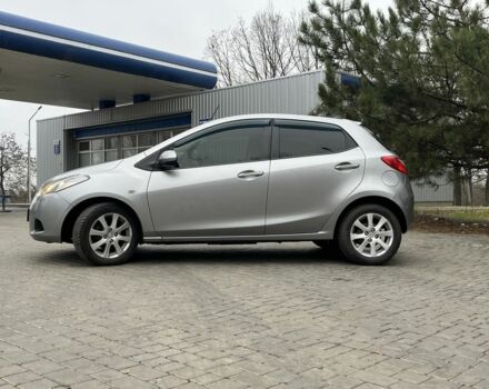 Серый Мазда 2, объемом двигателя 1.4 л и пробегом 249 тыс. км за 4700 $, фото 4 на Automoto.ua