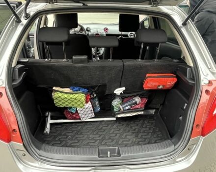 Серый Мазда 2, объемом двигателя 1.4 л и пробегом 249 тыс. км за 4700 $, фото 22 на Automoto.ua